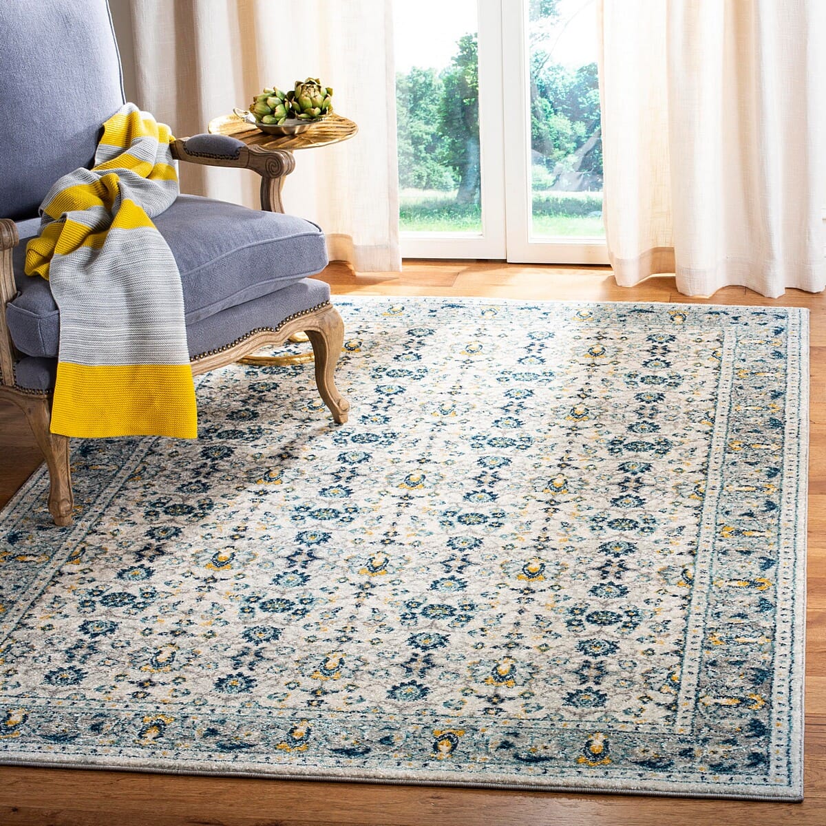 Safavieh Madison Mad151N Ivory/Navy Rug.