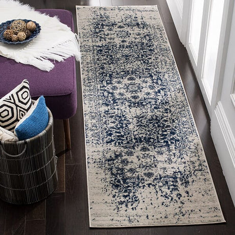 Safavieh Madison Mad603D Cream / Navy Rugs.
