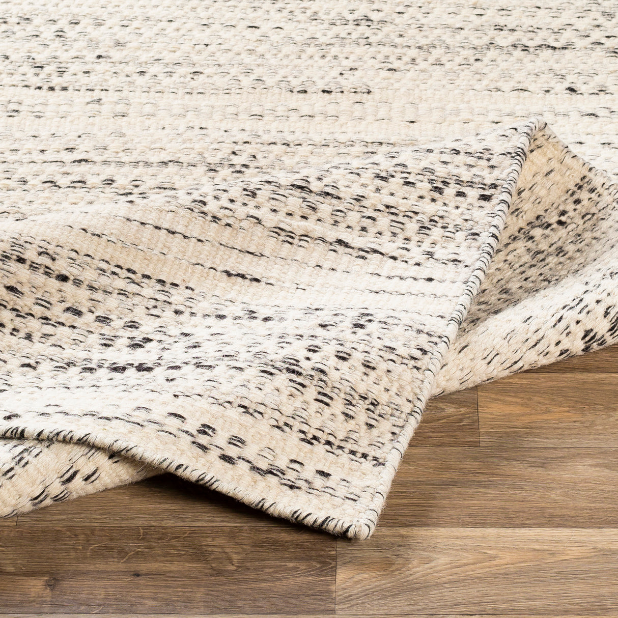 Surya Mardin Mdi-2300 Cream, Black Rugs.