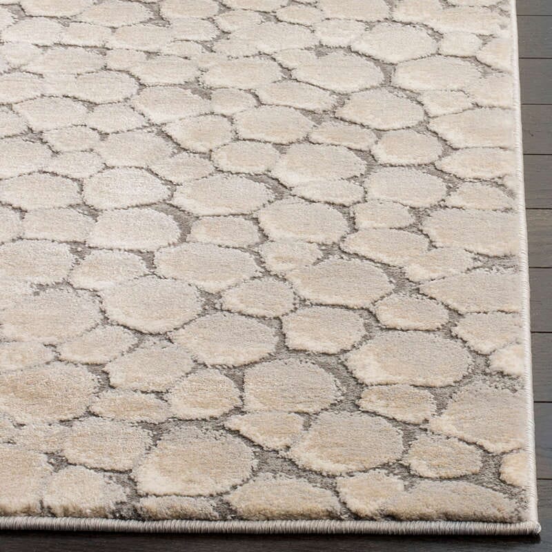 Safavieh Meadow Mdw174B Beige Rug.