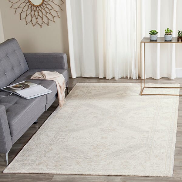 Safavieh Moharaja Mhj442A Beige / Blue Rugs.