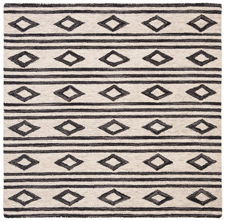 Safavieh Micro Loop Mlp153A Ivory/Charcoal Rug.
