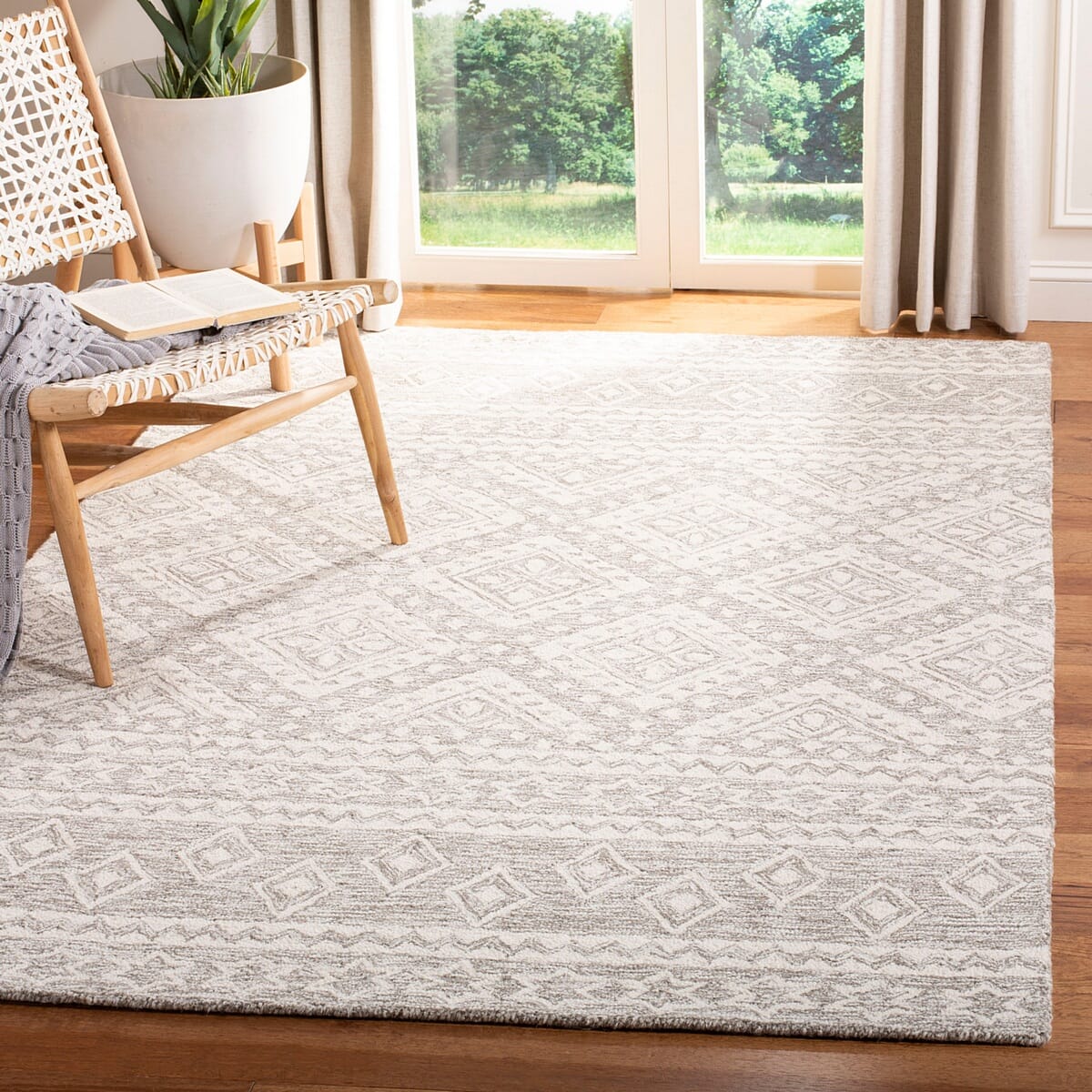 Safavieh Micro-Loop Mlp501F Grey / Ivory Rugs.
