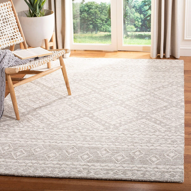 Safavieh Micro-Loop Mlp501F Grey / Ivory Rugs.