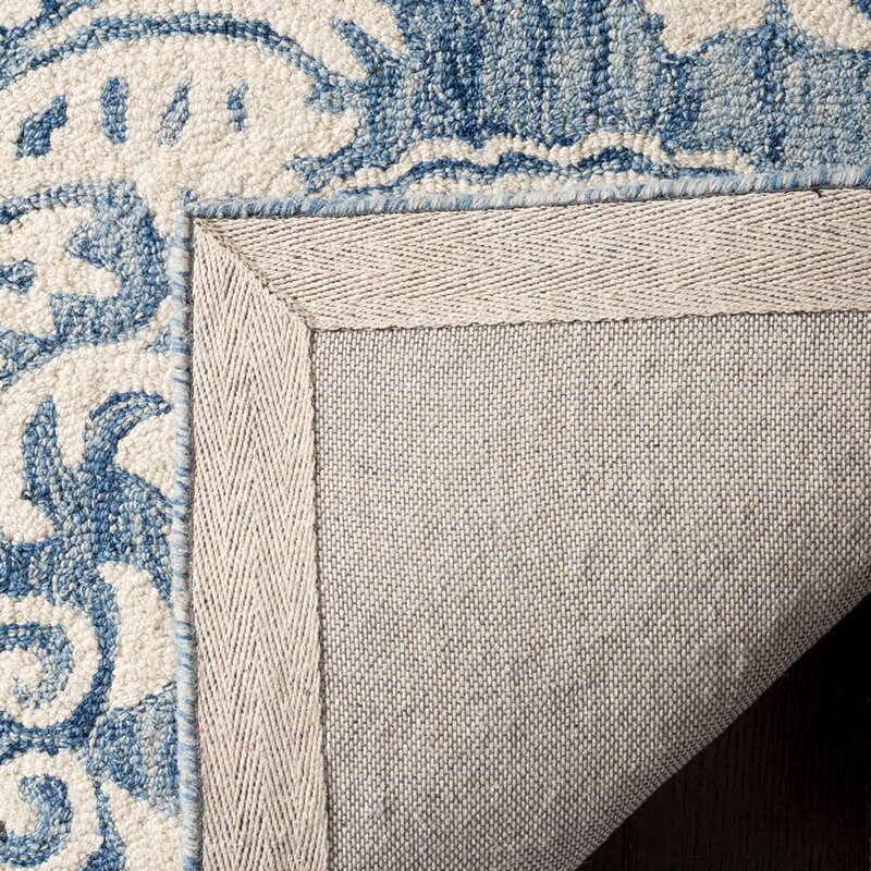 Safavieh Micro-Loop Mlp512M Blue / Ivory Rugs.