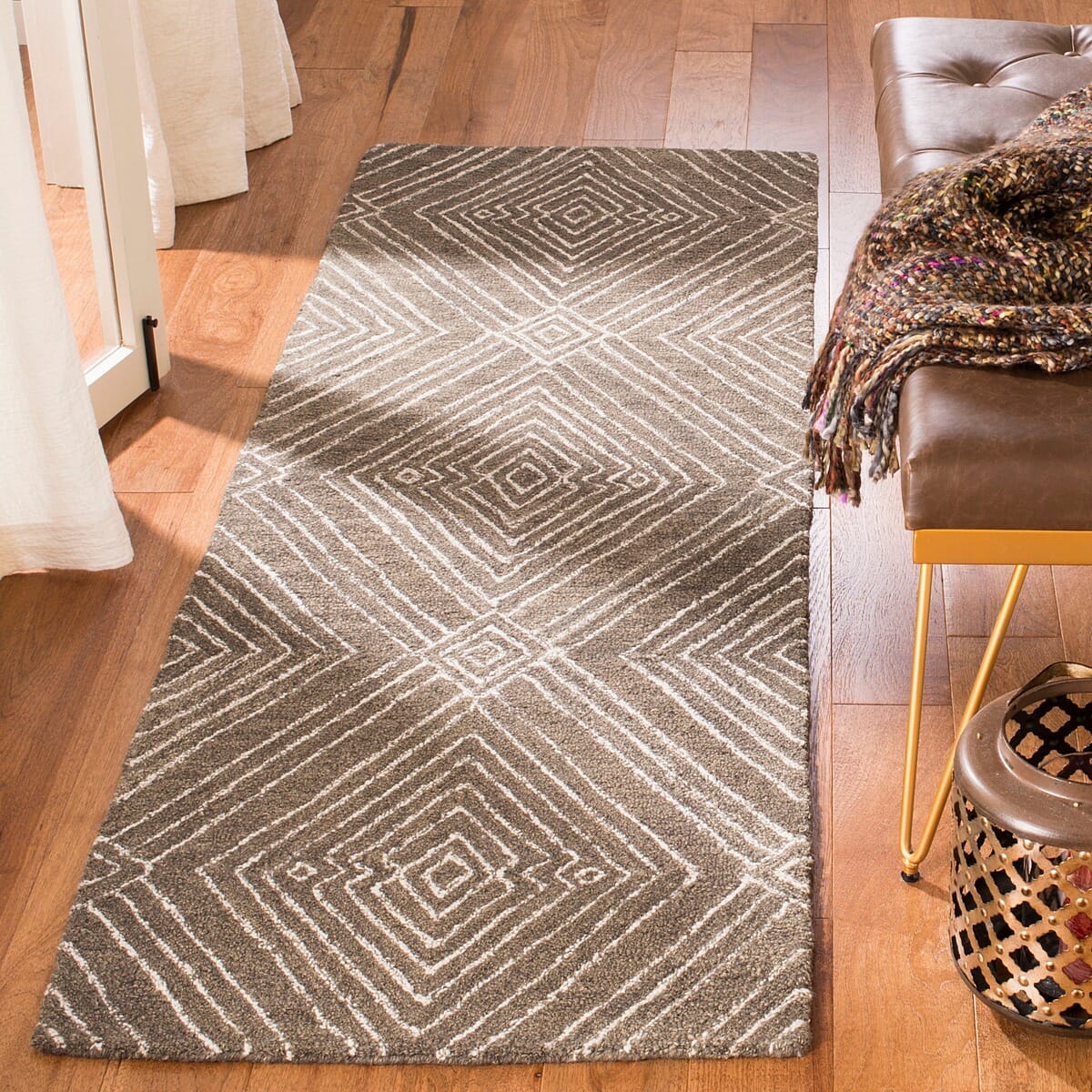 Safavieh Micro-Loop Mlp608F Dark Grey / Ivory Rugs.