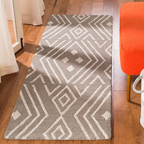 Safavieh Micro-Loop Mlp609F Grey / Ivory Rugs.