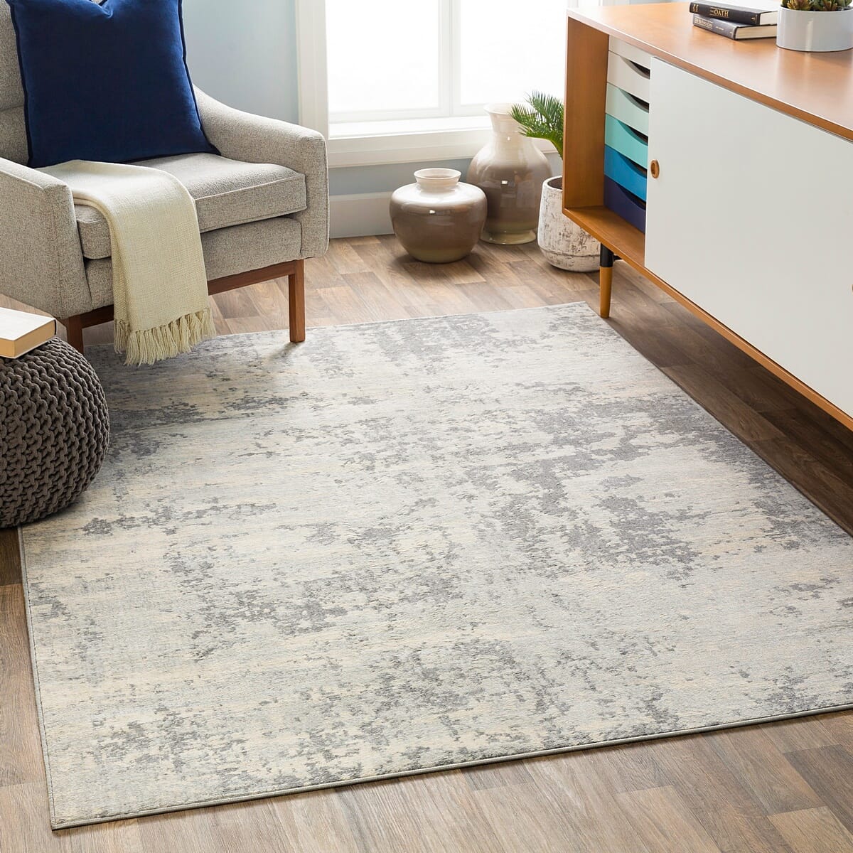 Surya Monaco Moc-2311 Silver Gray, Medium Gray, Cream Rugs.