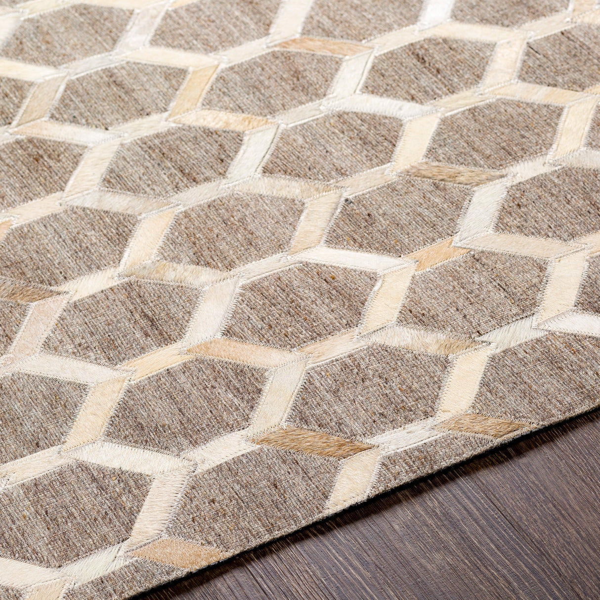 Surya Medora Mod-1009 Beige, Medium Gray Rug.
