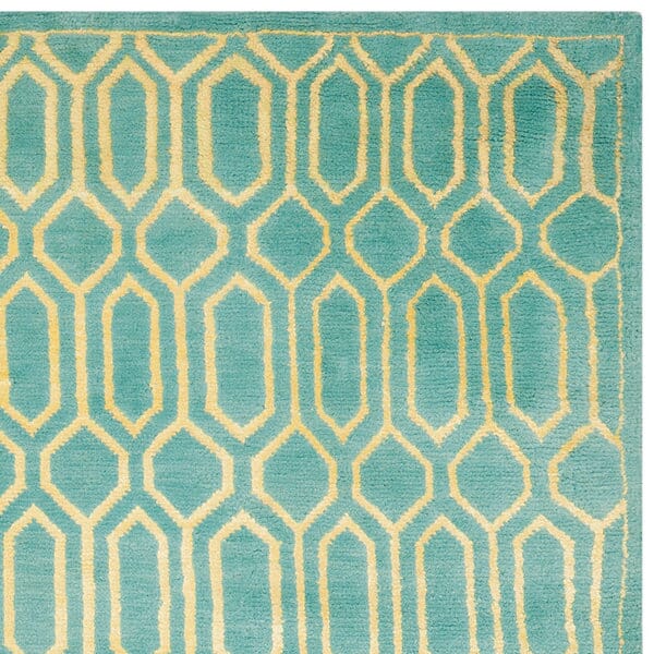 Safavieh Mosaic Mos150A Aqua / Light Gold Rugs.