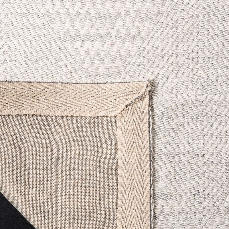 Safavieh Marbella Mrb304G Silver / Ivory Rugs.
