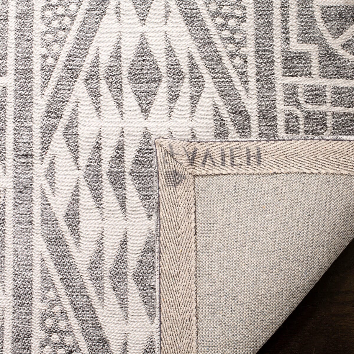 Safavieh Marbella Mrb609F Grey / Ivory Rugs.