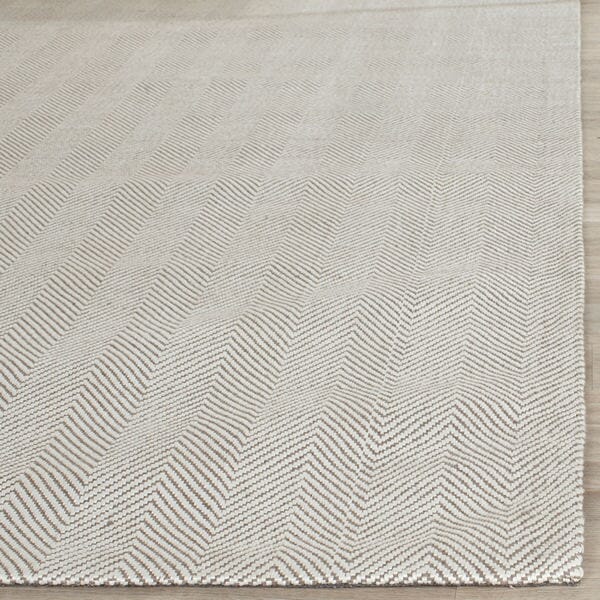 Safavieh Marbella Mrb721A Silver Rugs.