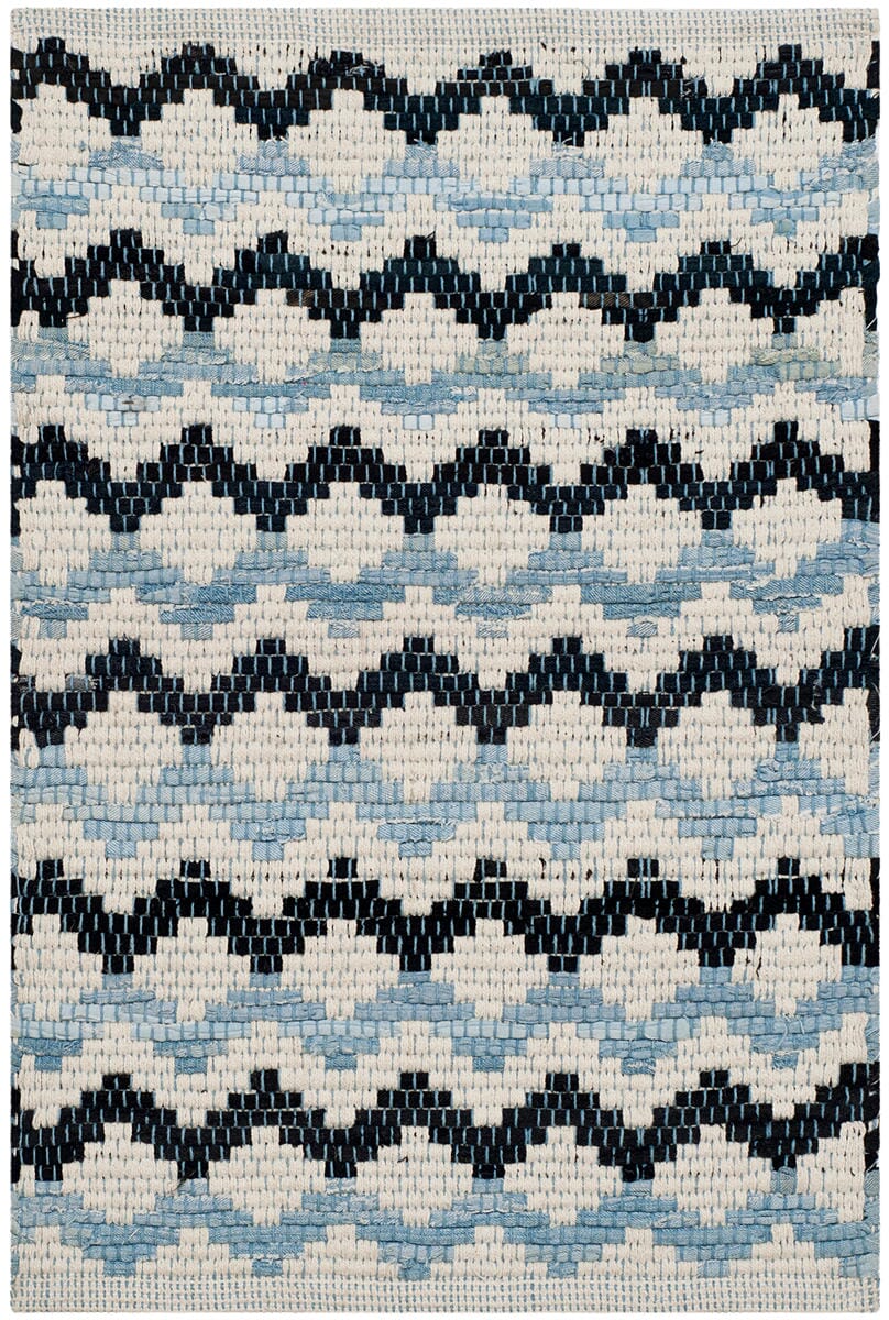 Safavieh Montauk Mtk120A Ivory Blue / Black Rugs.