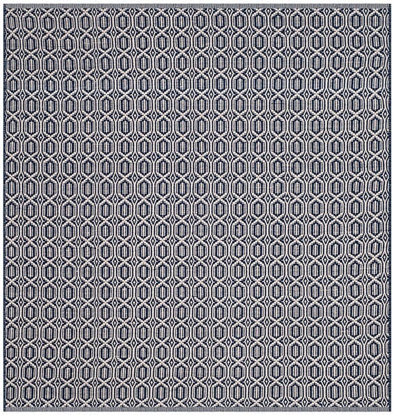 Safavieh Montauk Mtk333B Ivory / Navy Rugs.