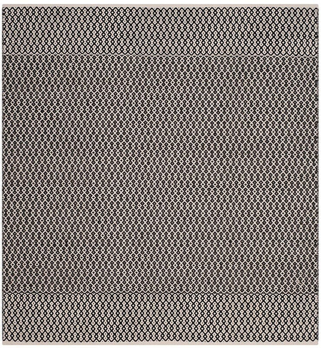 Safavieh Montauk Mtk339D Ivory / Black Rugs.