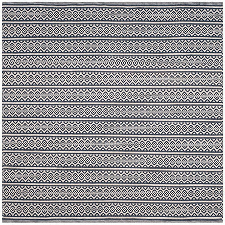 Safavieh Montauk Mtk341B Ivory / Navy Rugs.