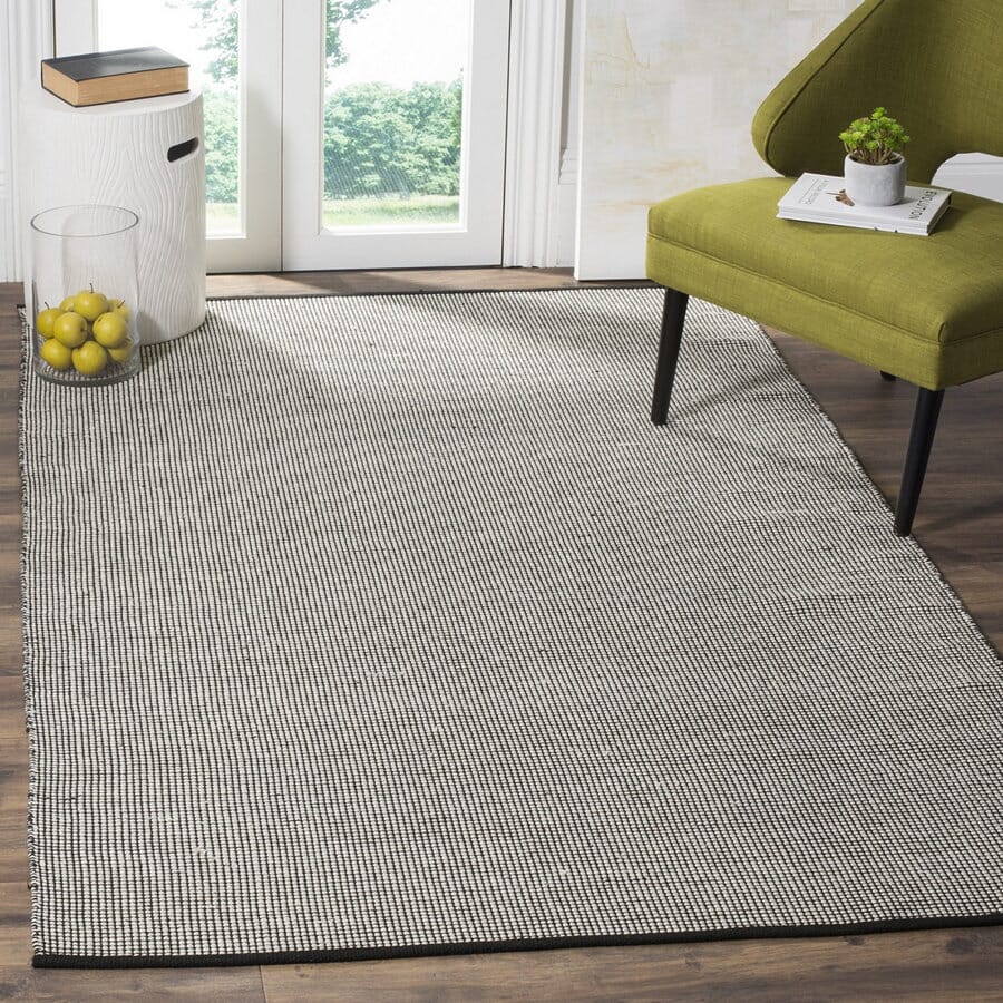 Safavieh Montauk Mtk345D Ivory / Black Rugs.