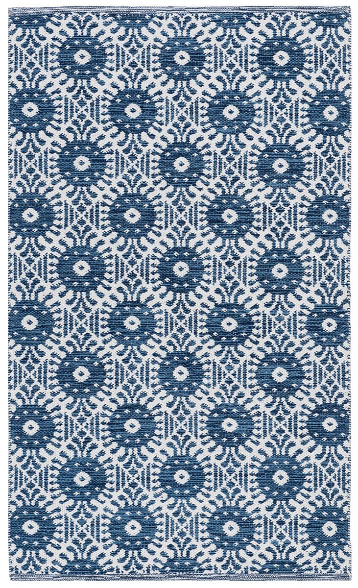 Safavieh Montauk Mtk612C Navy / Ivory Rugs.