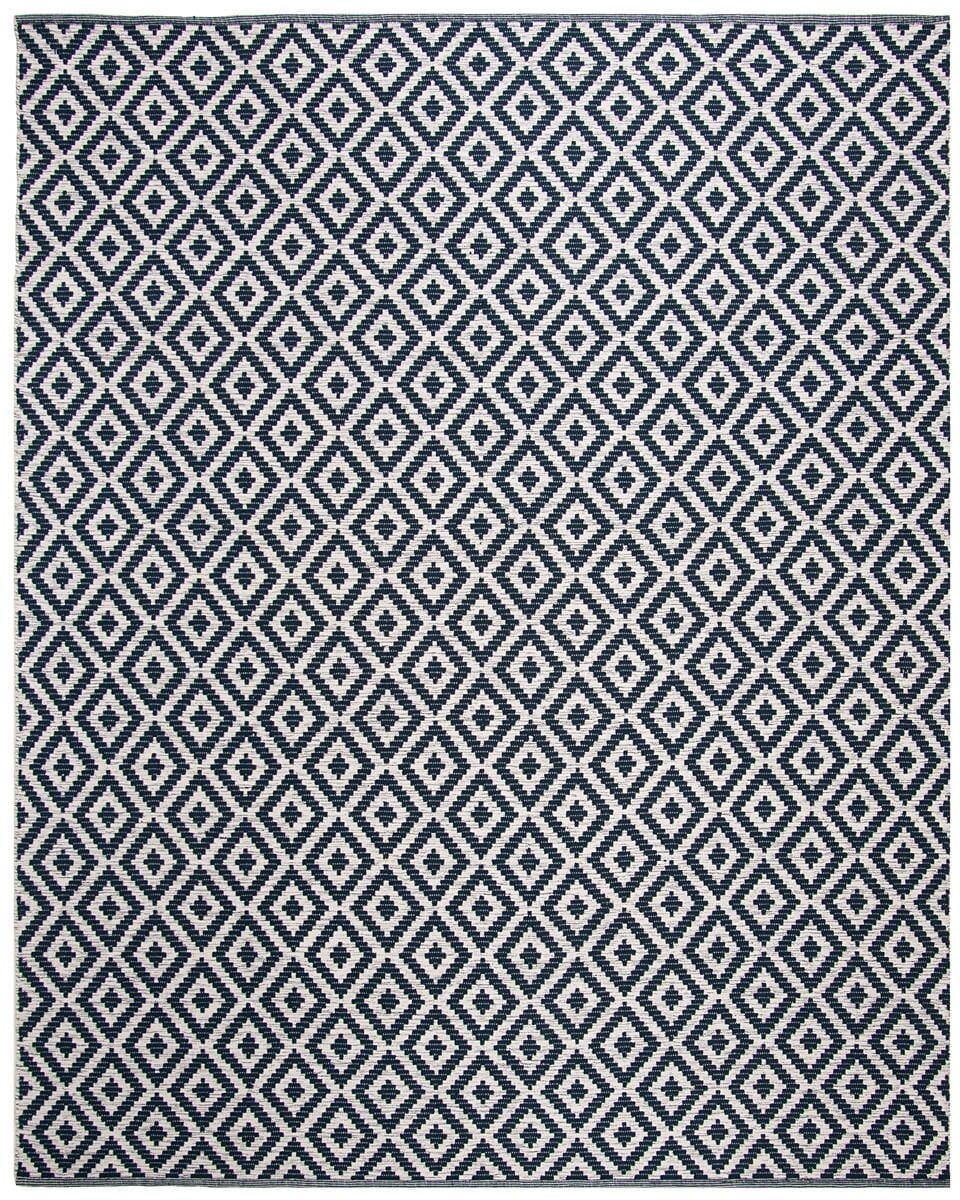 Safavieh Montauk Mtk613C Navy / Ivory Rugs.