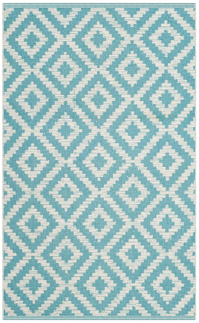 Safavieh Montauk Mtk613L Light Blue / Ivory Rugs.