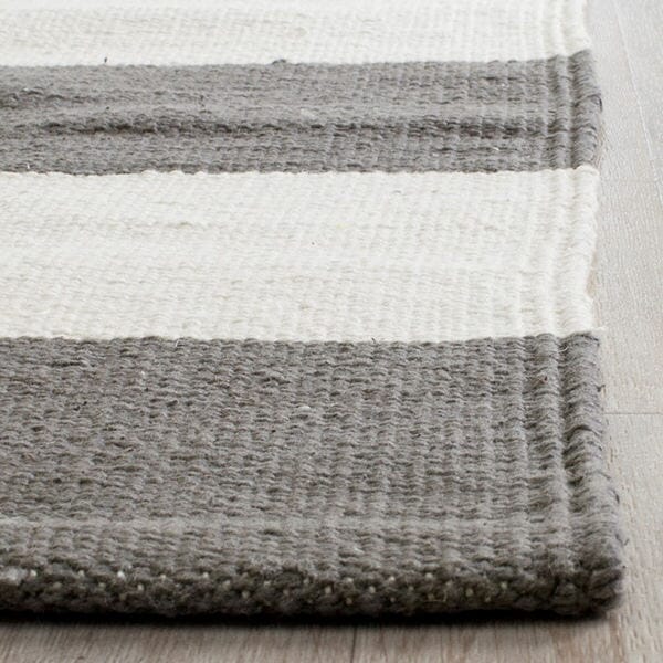 Safavieh Montauk Mtk712G Grey / Ivory Rugs.