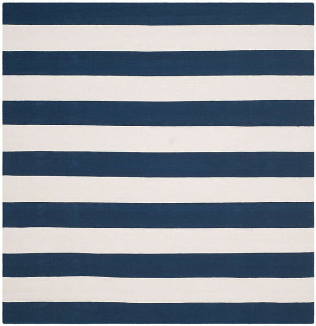 Safavieh Montauk Mtk712H Navy / Ivory Rugs.