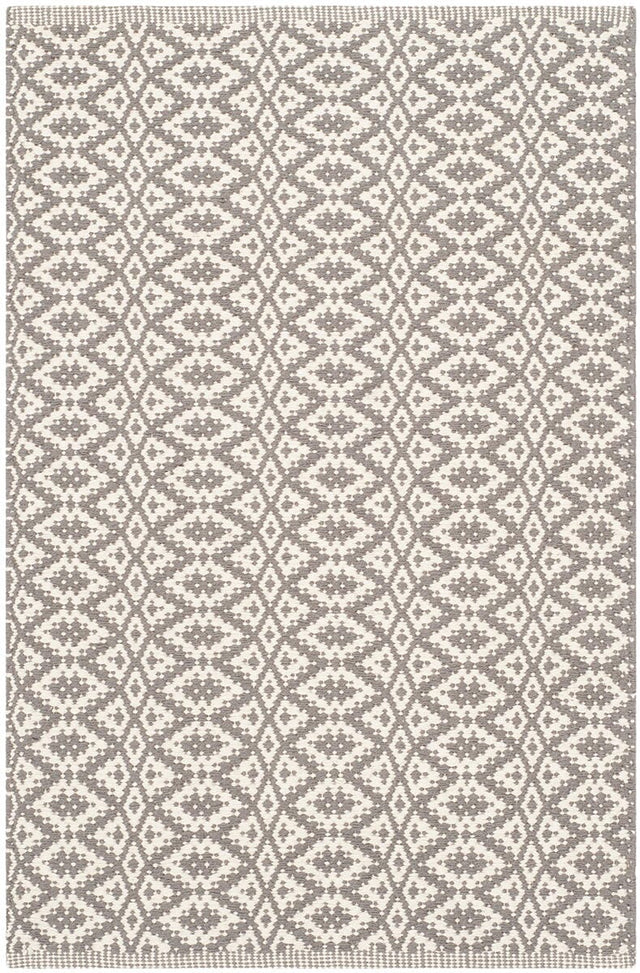 Safavieh Montauk Mtk716A Ivory / Grey Rugs.