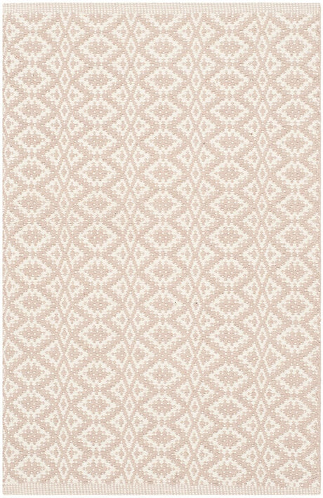 Safavieh Montauk Mtk716G Ivory / Beige Rugs.