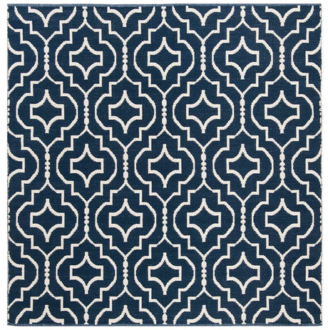 Safavieh Montauk Mtk722H Navy / Ivory Rugs.
