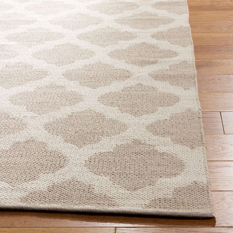 Safavieh Montauk Mtk723A Grey / Ivory Rugs.