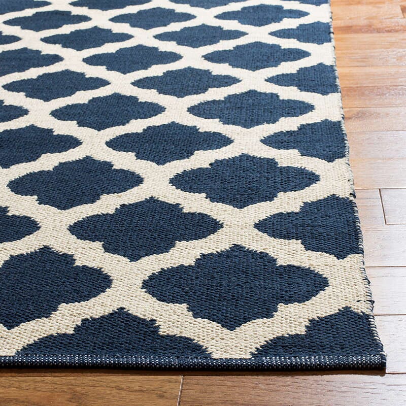 Safavieh Montauk Mtk723H Navy / Ivory Rugs.