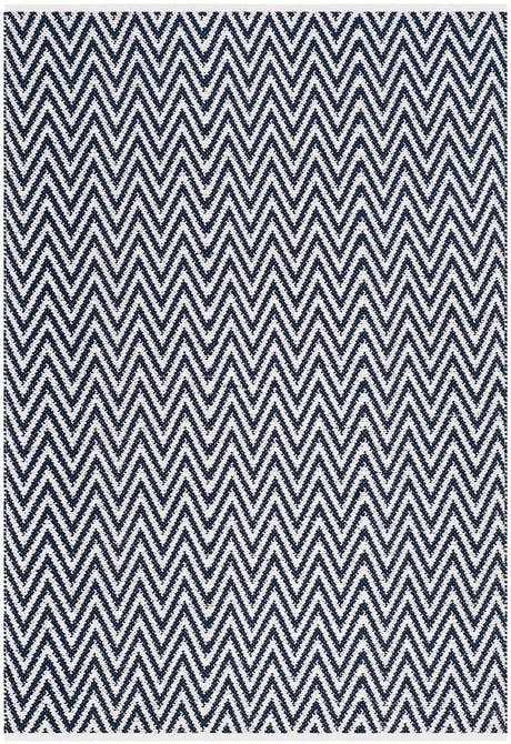 Safavieh Montauk Mtk812C Navy / Ivory Rugs.