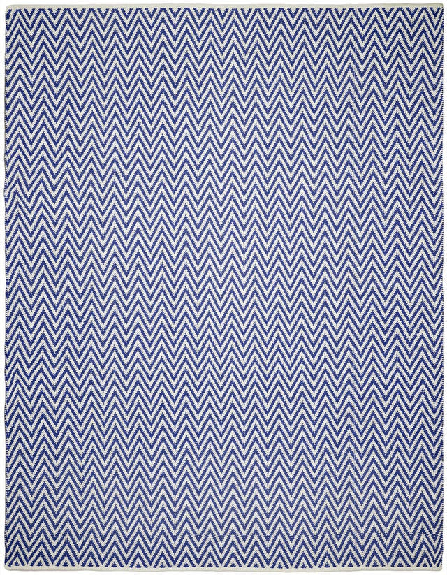 Safavieh Montauk Mtk812C Navy / Ivory Rugs.