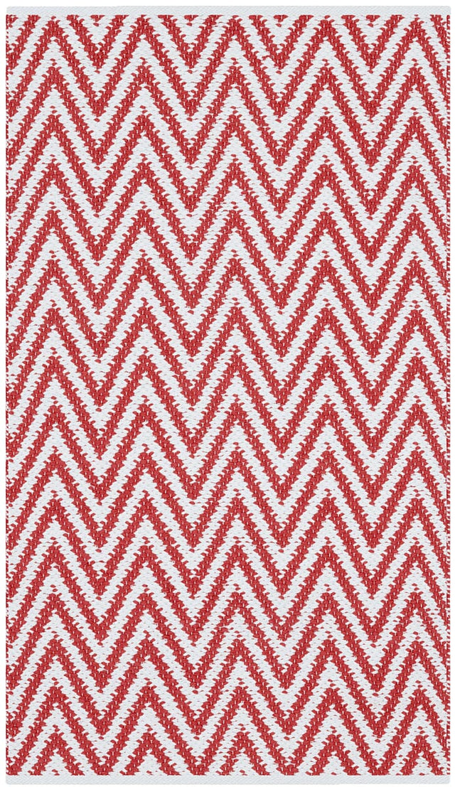 Safavieh Montauk Mtk812K Red / Ivory Rugs.