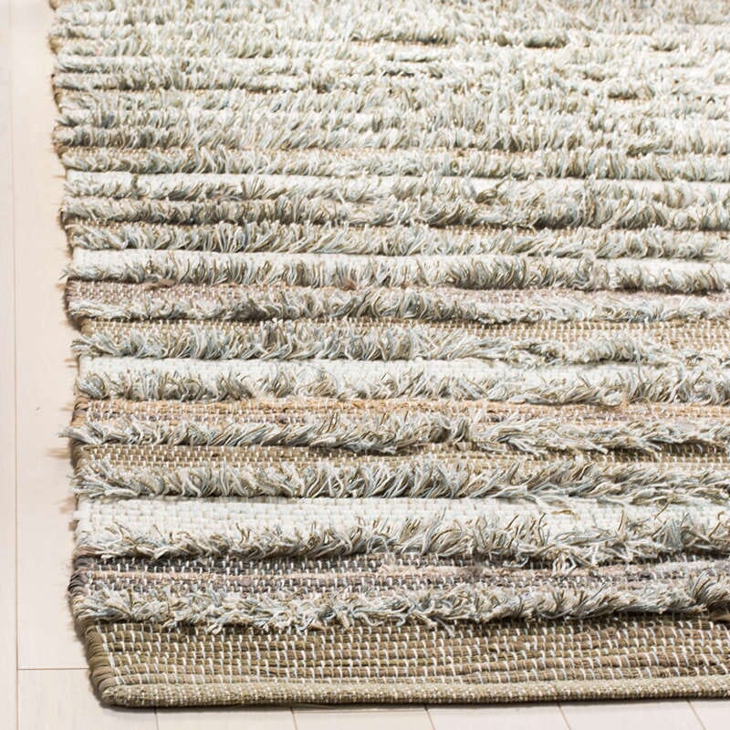 Safavieh Montauk Mtk951E Beige / Multi Rugs.