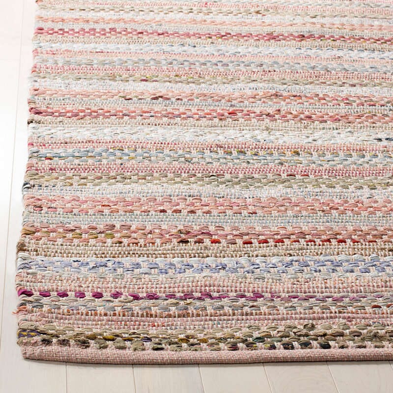 Safavieh Montauk Mtk975D Pink / Multi Rugs.