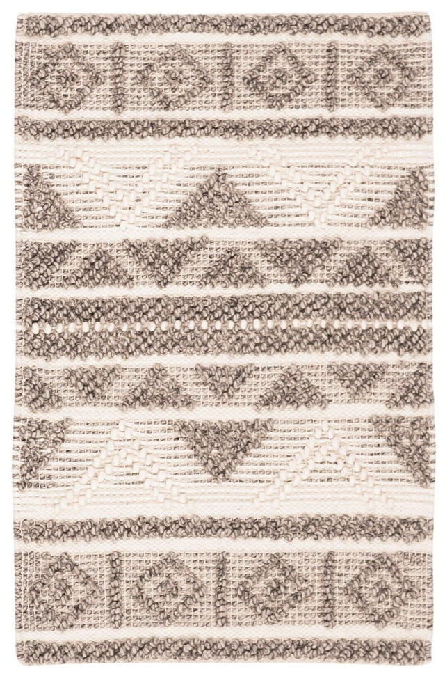 Safavieh Natura Nat104A Ivory / Grey Rugs.