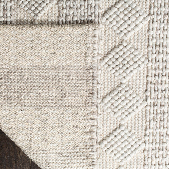 Safavieh Natura Nat252B Beige / Ivory Rugs.