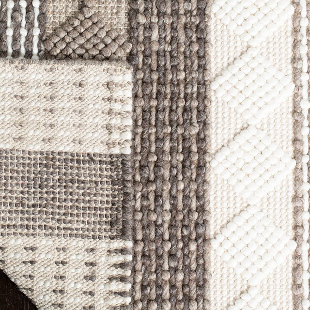 Safavieh Natura Nat252F Grey / Ivory Rugs.