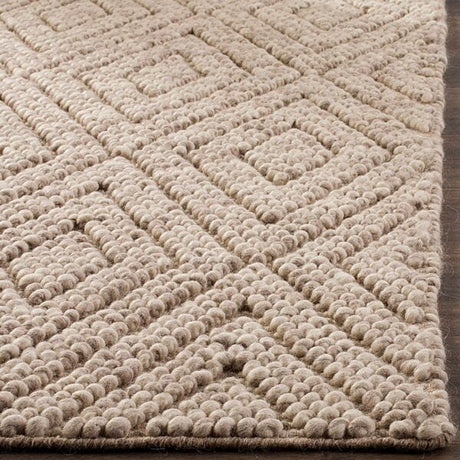 Safavieh Natura Nat623B Beige Rugs.