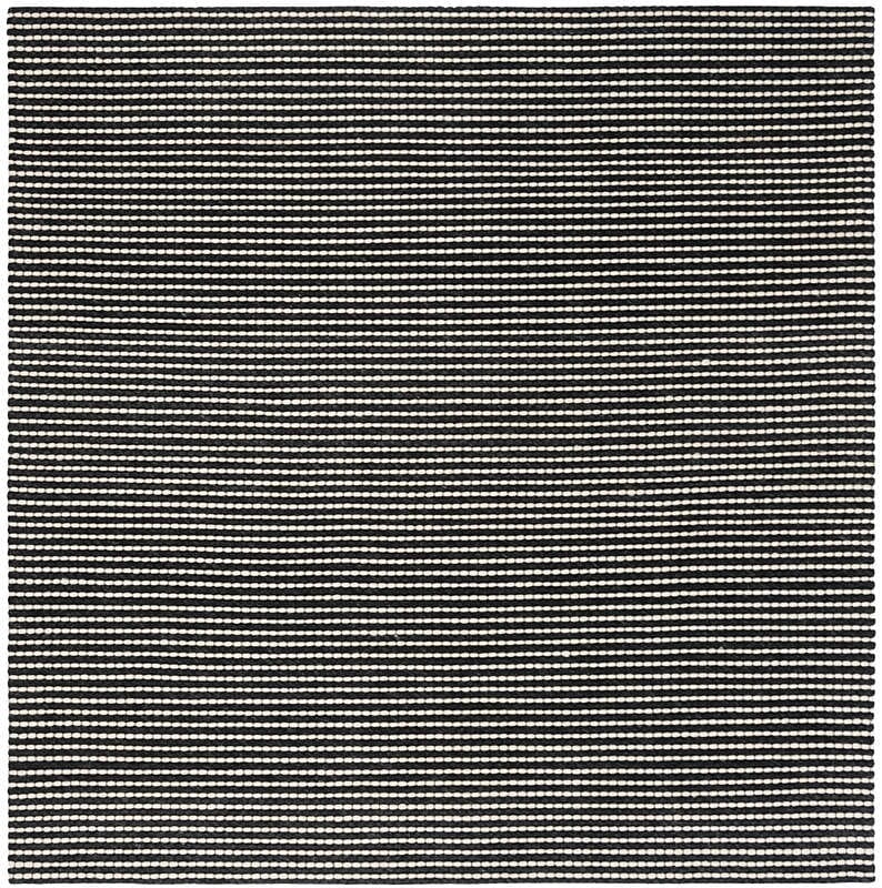 Safavieh Natura Nat801E Ivory / Black Rugs.