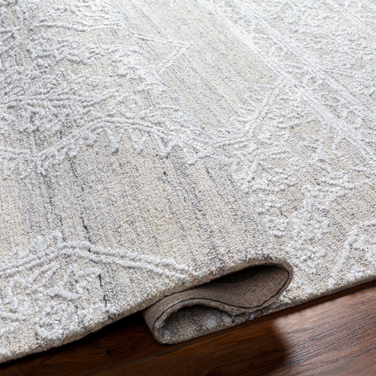 Surya Piazza Pzz-2300 Beige Rug.