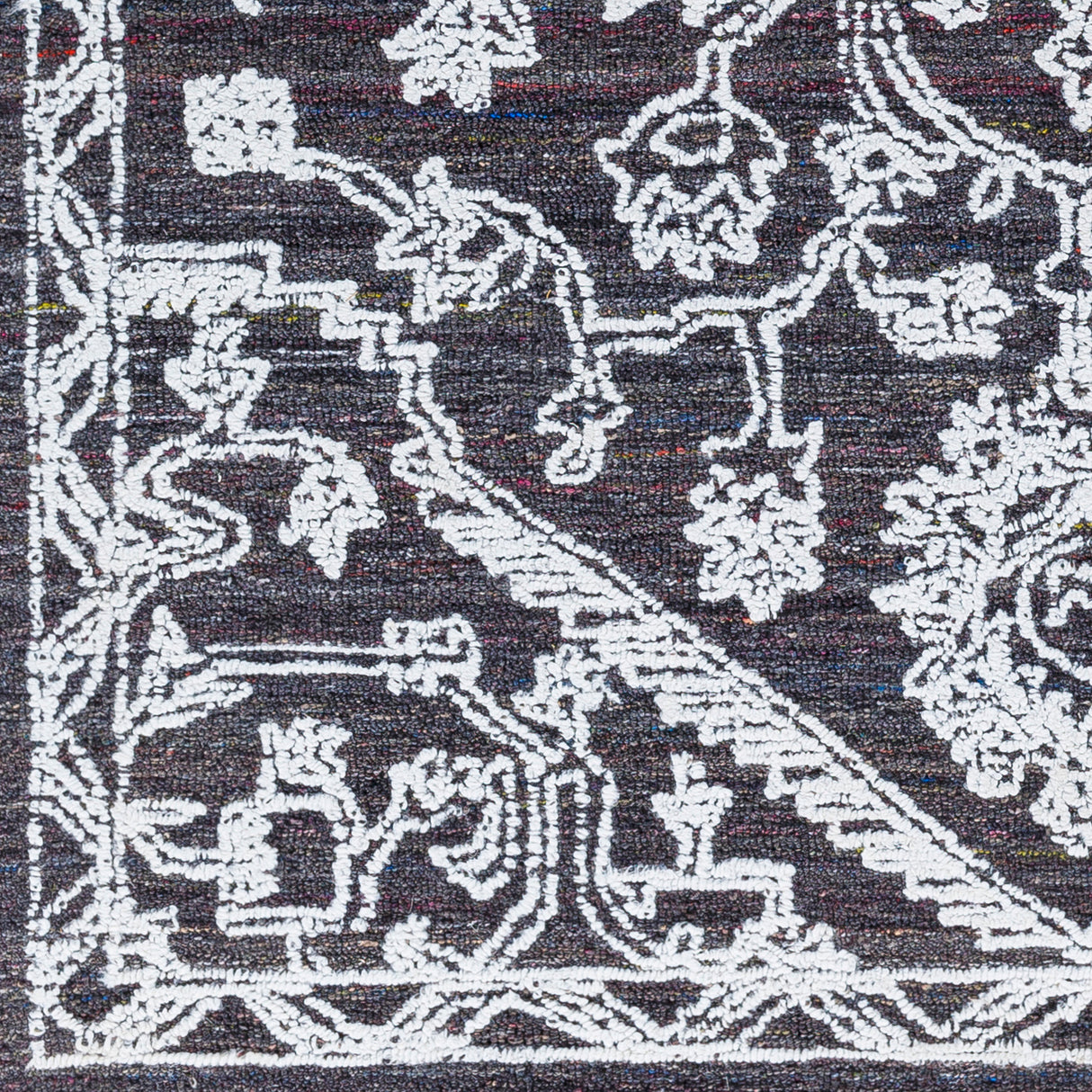 Surya Piazza Pzz-2302 Black Rug.