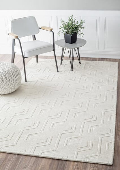 AreaRugs.com Chiyah Rucs Ivory Area Rug