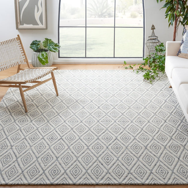 Safavieh Marbella Mrb308G Dark Grey/Ivory Rug.