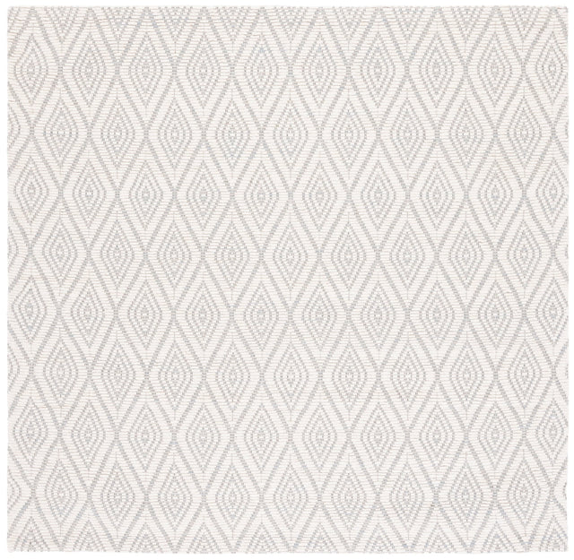 Safavieh Marbella Mrb308L Light Blue/Ivory Rug.