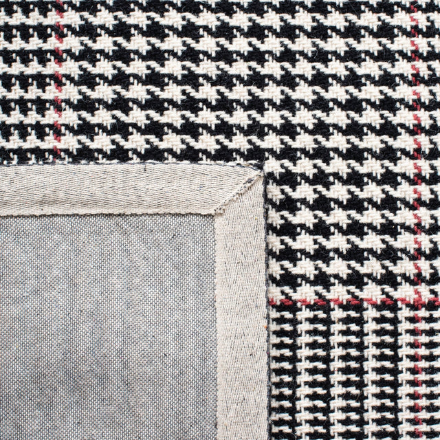 Safavieh Marbella Mrb318Z Black/Ivory Rug.