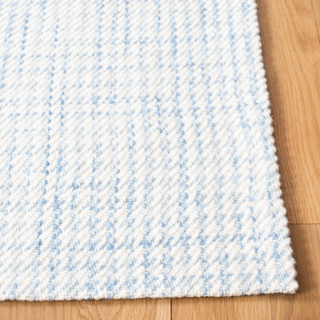 Safavieh Marbella Mrb319M Blue/Ivory Rug.