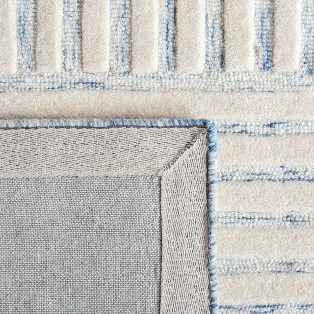 Safavieh Metro Met858M Blue/Ivory Rug.